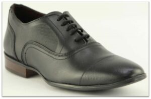 zapatos oxford color negro; ser un caballero; zapatos formales tipo oxford
